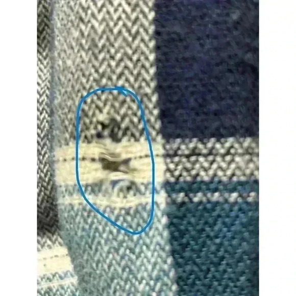 Wrangler Heavy Flannel Shacket Sherpa Lined Jacket Mens M Blue Plaid flaws - Picture 9 of 9